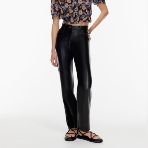 Wilfred (Aritzia) Melina Soft Vegan Leather Straight Leg High Rise Pant - Picture 2 of 12